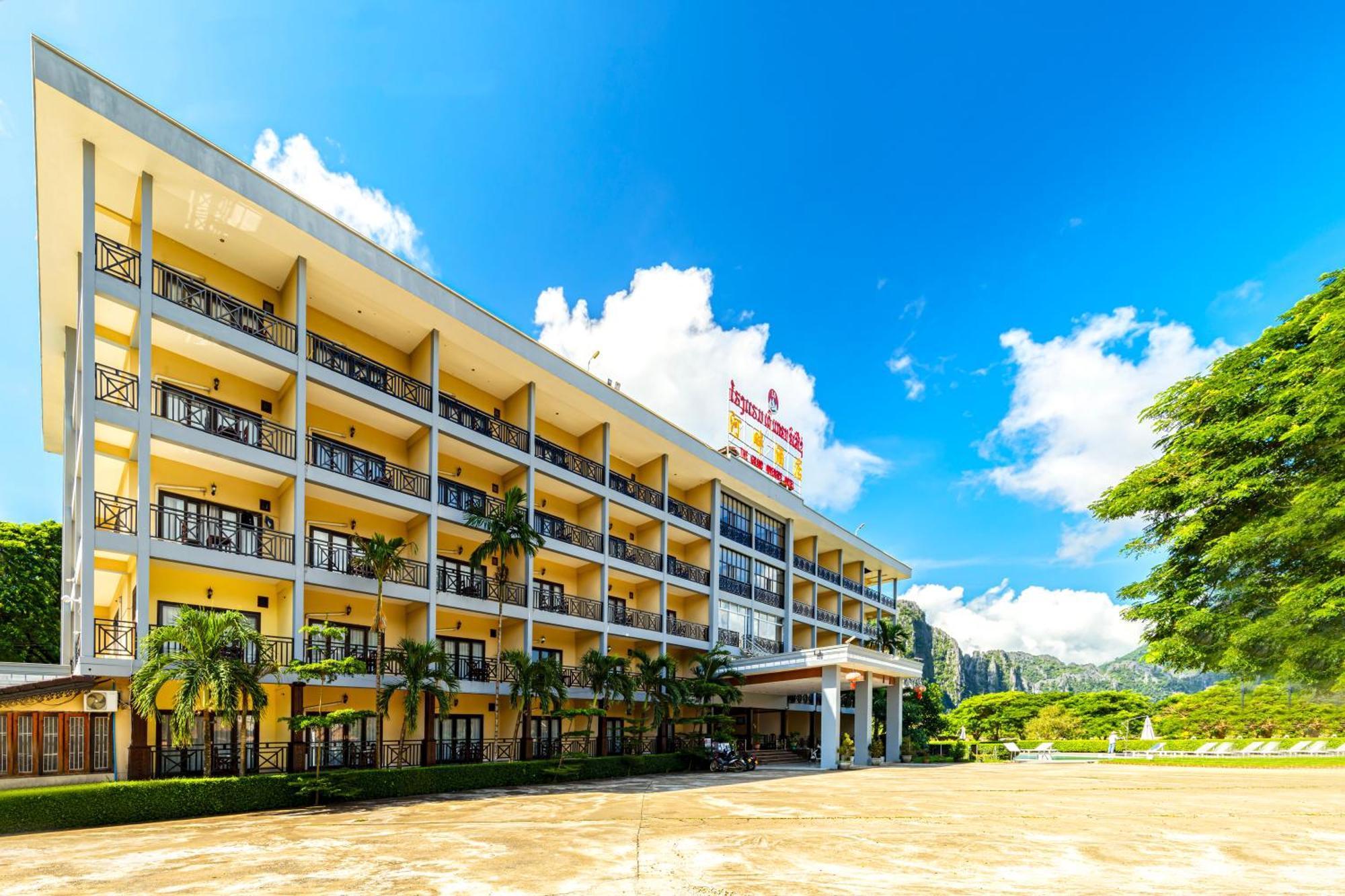 Lisha The Grand Riverside Hotel Ванг Виенг Екстериор снимка