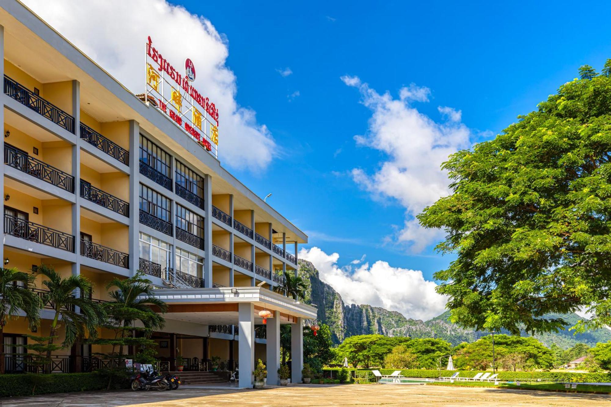Lisha The Grand Riverside Hotel Ванг Виенг Екстериор снимка